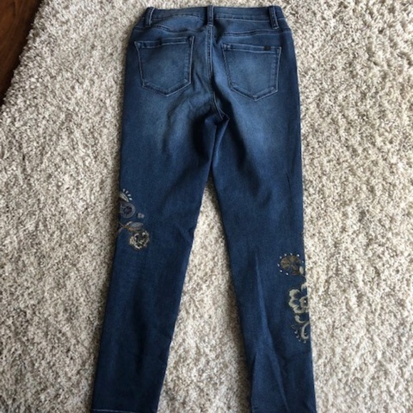 Floral Embroidered DG2 Jeans - Picture 3 of 3